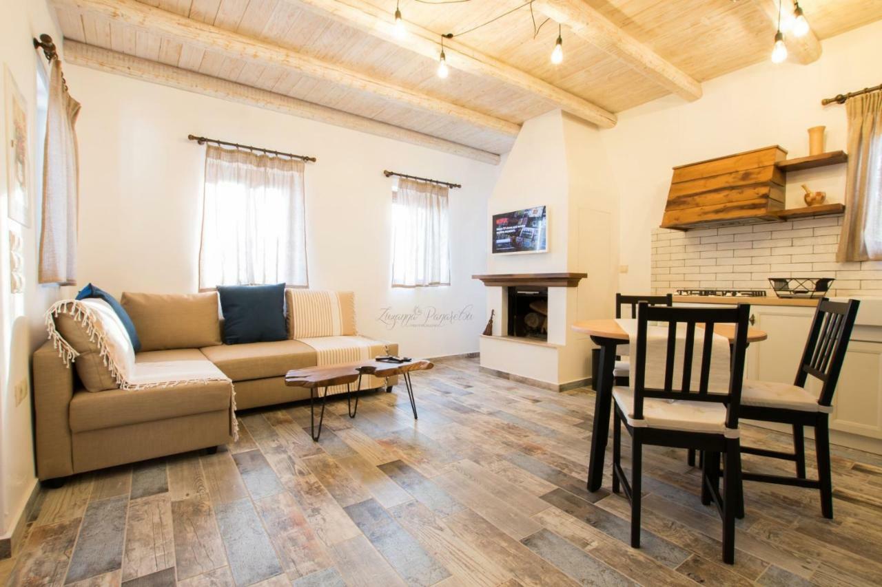 Anemolia Villa Lakki  エクステリア 写真